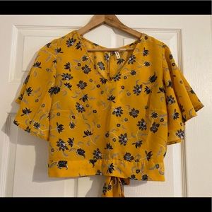 Japna Tie Back Floral Crop Top